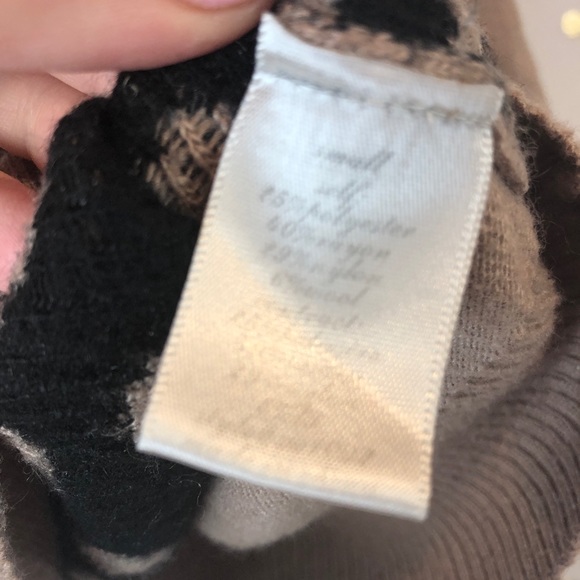 🥳 3/$25 Leopard Animal Print Pullover Sweater C56 - Picture 5 of 5